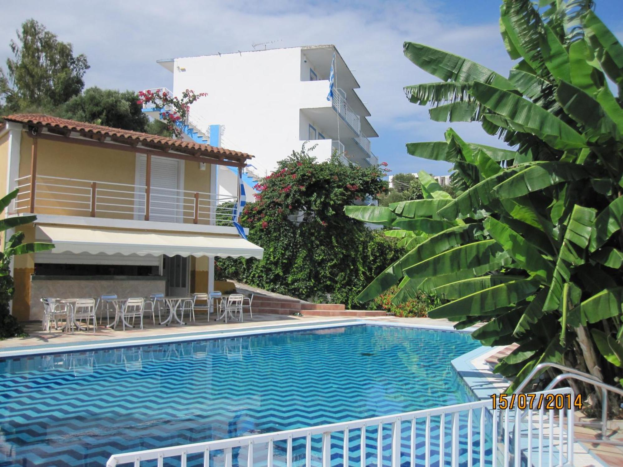 Yanna Studios & Apartments Tsilivi  Exterior photo