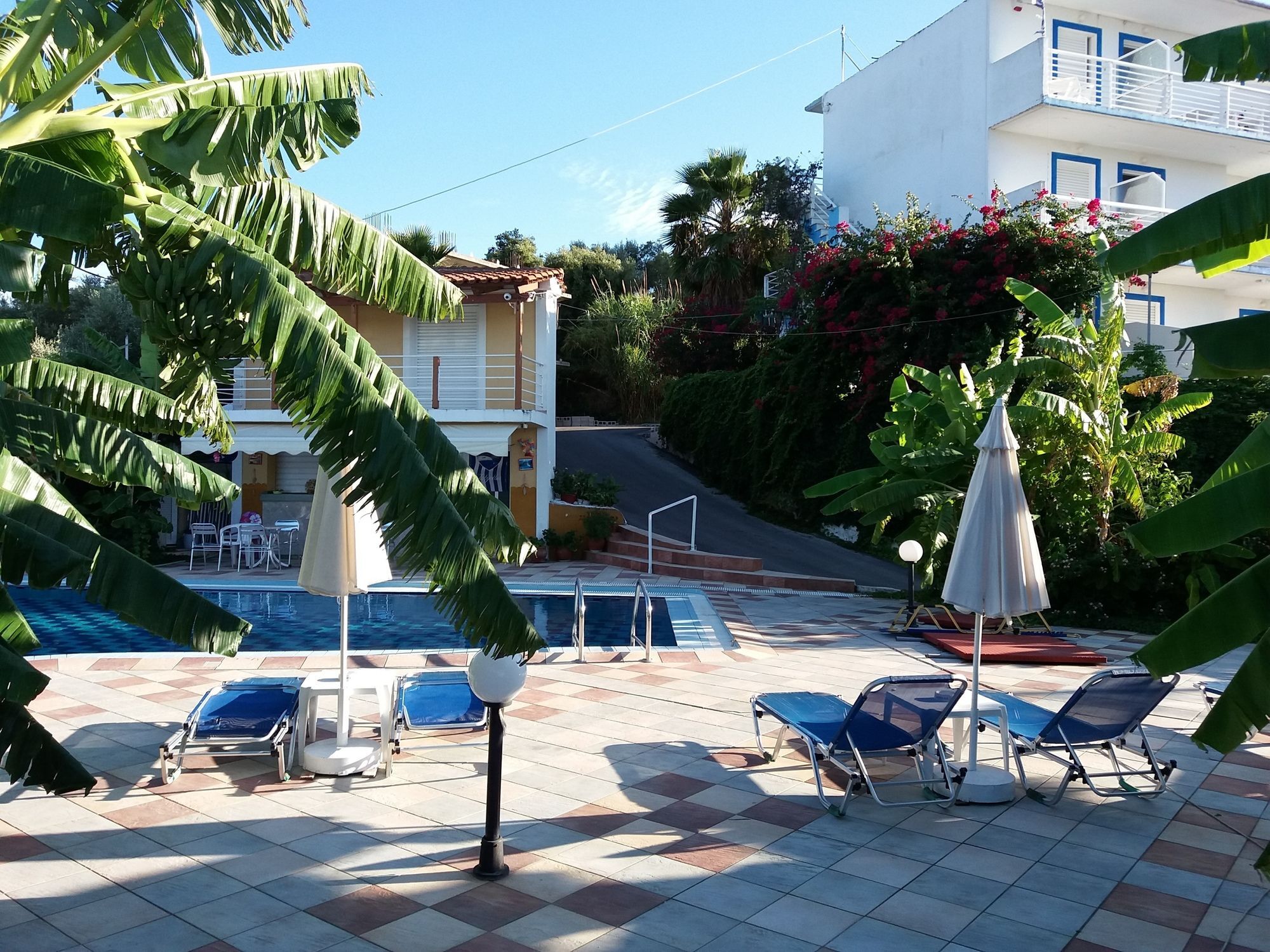 Yanna Studios & Apartments Tsilivi  Exterior photo